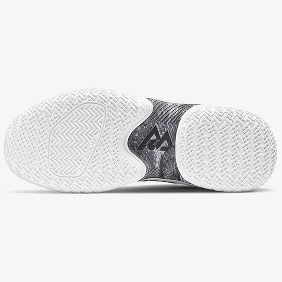 Athletic_Shoes